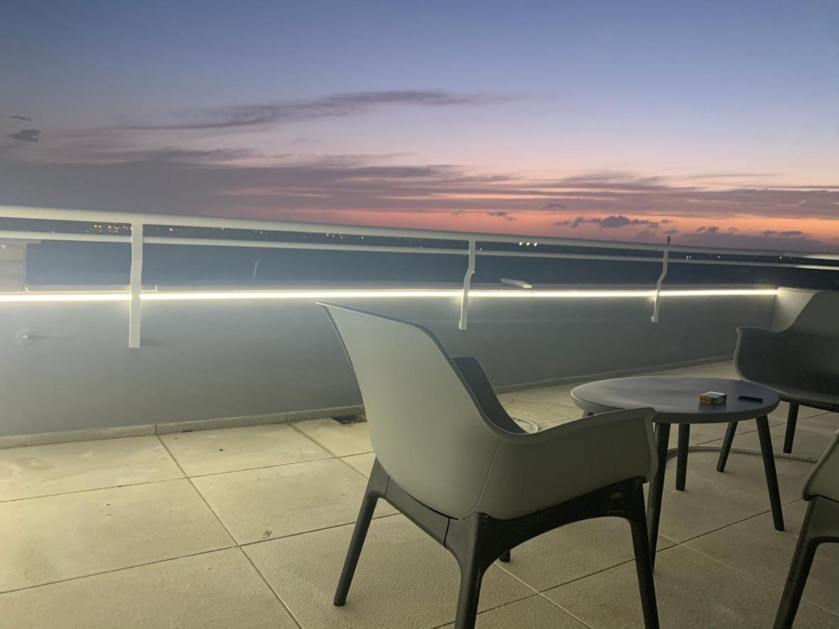 Penthouse Aureliana Attico Con Piscina A Roma Apartment Ngoại thất bức ảnh