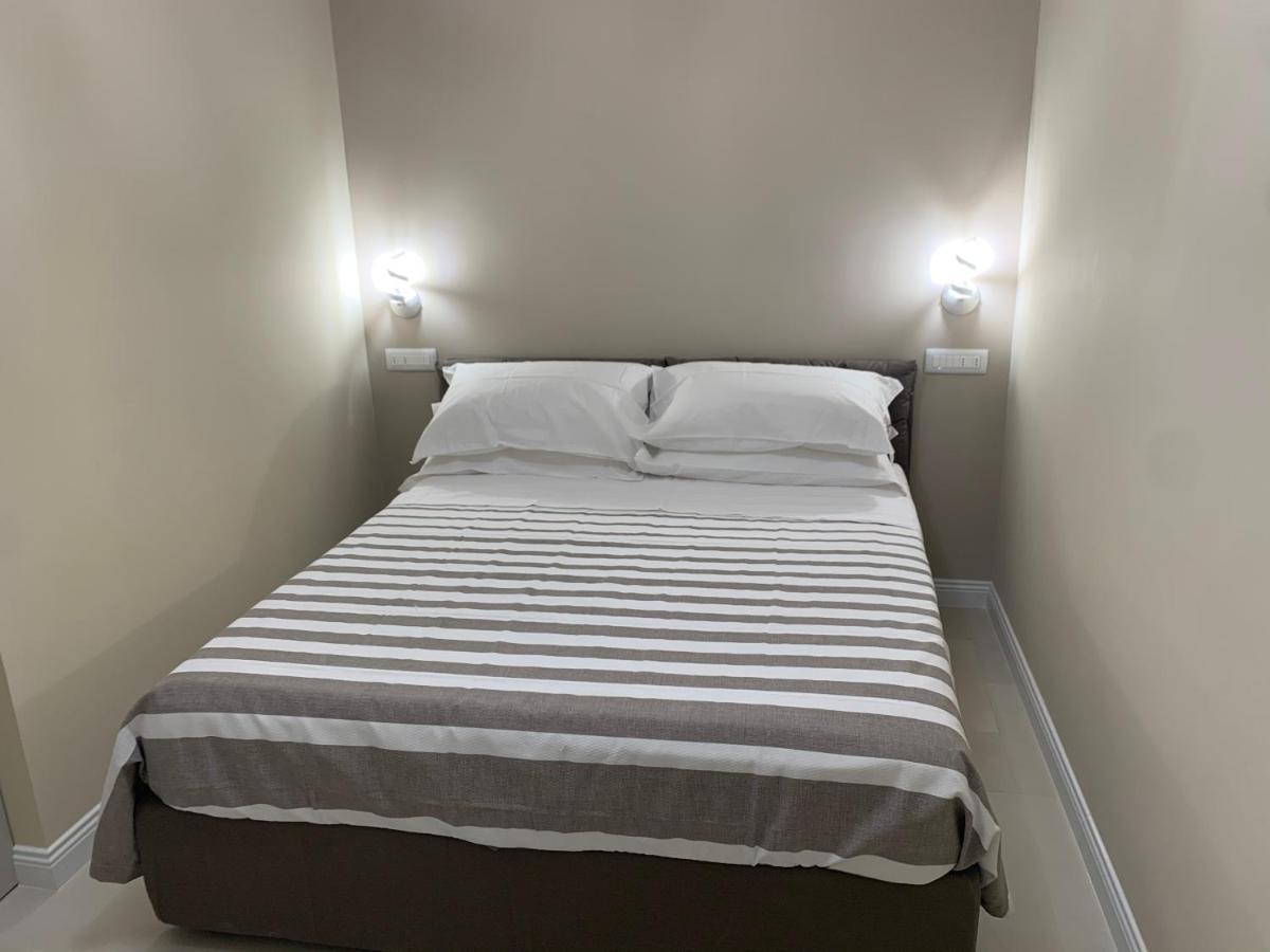 Penthouse Aureliana Attico Con Piscina A Roma Apartment Ngoại thất bức ảnh