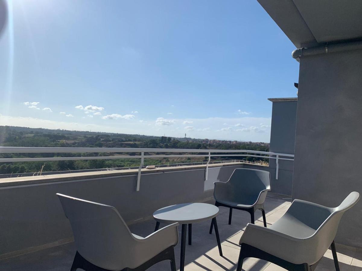 Penthouse Aureliana Attico Con Piscina A Roma Apartment Ngoại thất bức ảnh