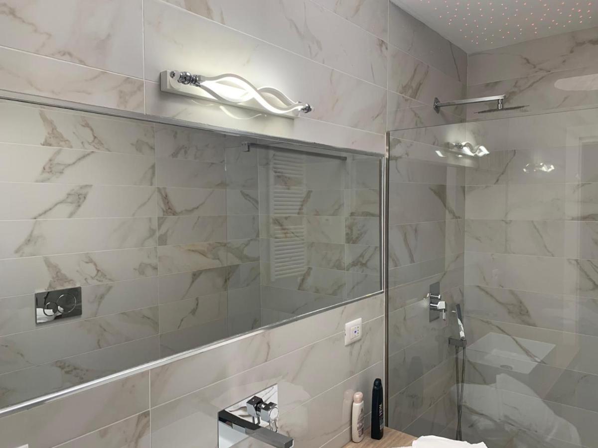 Penthouse Aureliana Attico Con Piscina A Roma Apartment Ngoại thất bức ảnh